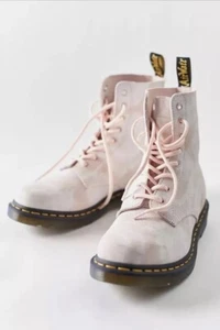Dr. Martens 1460 Pascal Tie Dye Women’s 6 Eye Lace Boots Pink W9 26406971 - Picture 1 of 10