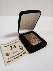 Michael Jordan The Highland Mint Bronze Mini Mint-Card -8 ** # - Picture 1 of 5