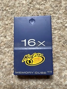 Scheda di memoria 64 MB (1019 blocchi) per tutti i modelli GameCube e Wii MadCatz - Foto 1 di 2