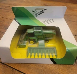 Vintage Ertl 1/80 John Deere Titan II Mähdrescher mit Mais und Bohnenköpfen #550 Neu - Bild 1 von 5