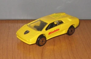 Matchbox Superfast Lamborghini Diablo Yellow Gold Wheels Thailand - Picture 1 of 3
