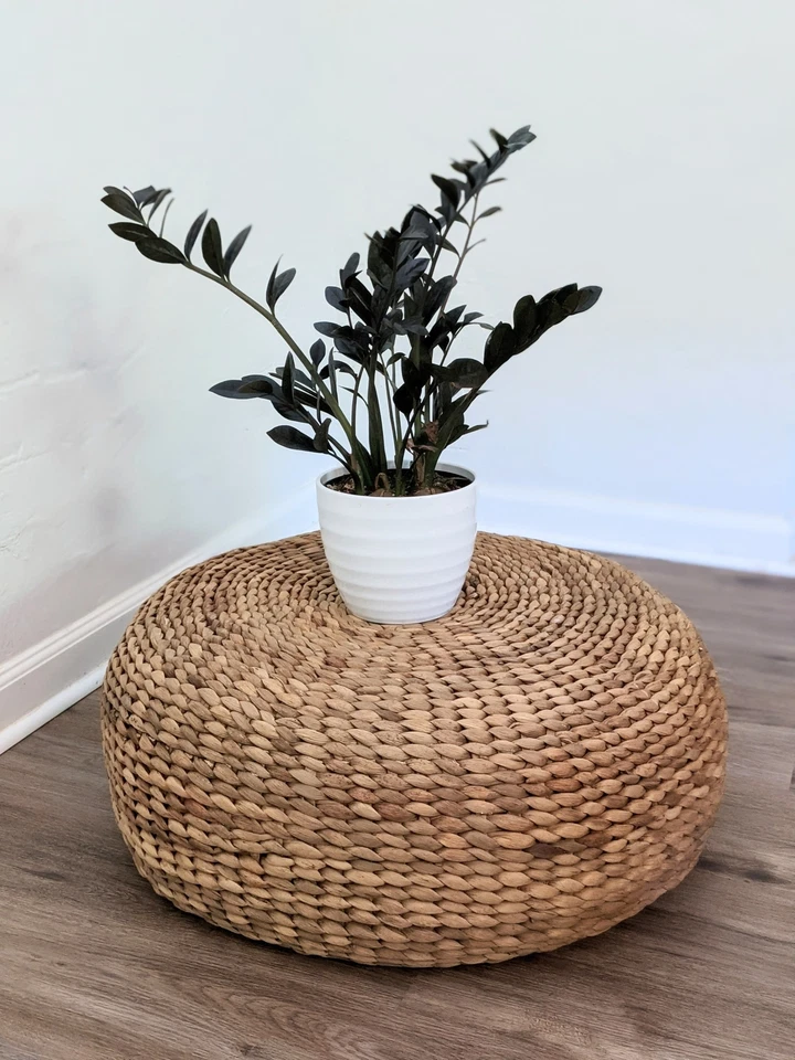 25" Coffee Table Ottoman Water Hyacinth Living Room Display Side End Table Decor - Image 1 of 4