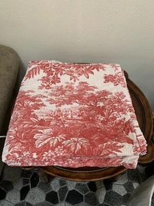 Pottery Barn Matine Toile Queen Quilt 94 x 88" wendbar rot weiß gerafft - Bild 1 von 11