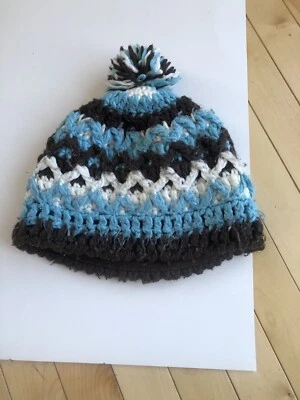 LL Bean Niños Grande Tejido Invierno Sombrero Azul Blanco con Pompón Foto 1 de 4