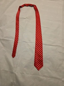 Kai Long Hand Made 100% Silk Red Christmas Ribbon Tie 58 Long 4 Wide - Picture 1 of 6