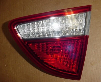 07 08 09 10 11 12 HYUNDAI VERACRUZ Right Taillight INNER Reverse Tail Light - Image 1 of 3