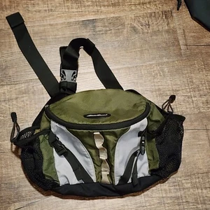 Eddie Bauer Green Lumbar Fanny Pack Waist Bottle Holders Hip Bag Hiking Camping - Picture 1 of 10