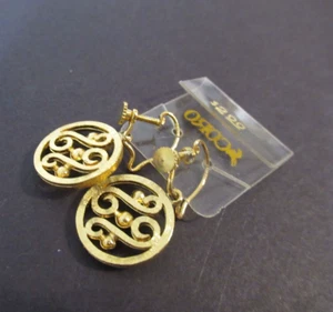 Vintage Coro Round Openwork Dangle Gold Tone Clip Earrings Adjustable NOS - Picture 1 of 6