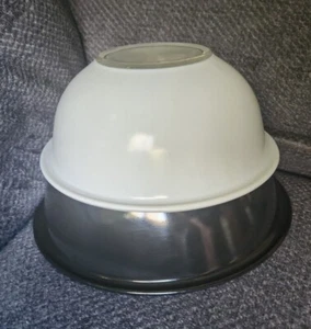 Vintage Pyrex Nesting Glass Mixing Bowl Black 325 & White 323 Clear Bottom Set 2 - Picture 1 of 12