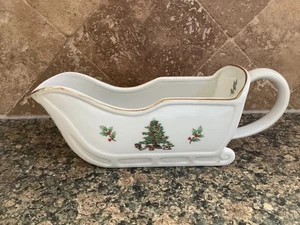 Holiday Hostess Sleigh Shaped Christmas Tree Holiday Gravy Boat Dish Gold Trim - Picture 1 of 3