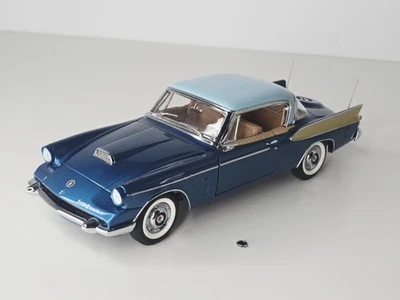Danbury Mint - 1958 Packard Hawk Blue - 1:24 Diecast - Missing Trim - Image 1 of 4