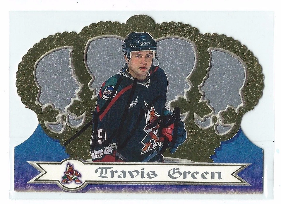 Tarjeta Pacific Crown Royale #107 firmada por Travis Green 1999/00 Foto 1 de 1