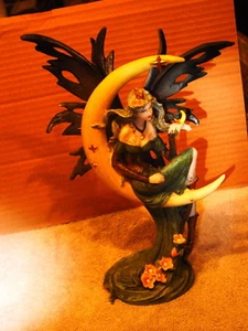 FAIRY SITTING ON MOON FIGURINE - Picture 1 of 1