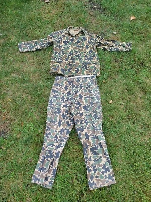 Chaqueta y pantalones de caza vintage Saftbak Duck camuflados para exteriores Saf-T-Bak EE. UU. Grande Foto 1 de 4