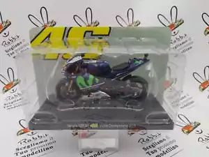 DIE CAST 1/18 " YAMAHA YZR-M1 CAMPEONATO MUNDIAL 2015 " VALENTINO ROSSI - Imagen 1 de 2