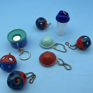 Tupperware Schlüsselanhänger Set 8 Formen Spielzeug Schüsseln mit Deckel Mixer + - Bild 1 von 7