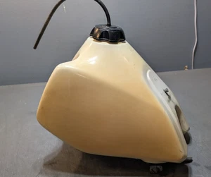 Honda XR200R Gas Fuel Tank OEM 1984-2002 - Picture 1 of 6