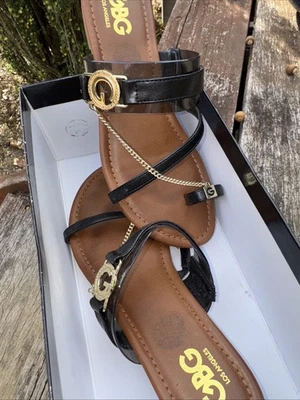GBG Los Angeles Sandals Womens Size 9M Black Brown Gold Chain Logo Flat Shoes - Image 1 of 4
