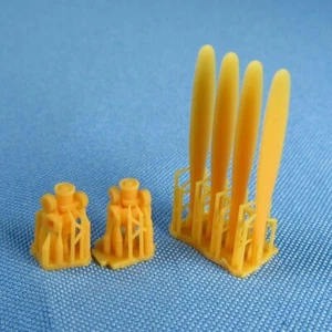 Curtiss-Wright AT-9 Jeep Propeller Set 1:48 (für Dora Wings Flugzeug Modellbausatz) - Bild 1 von 2
