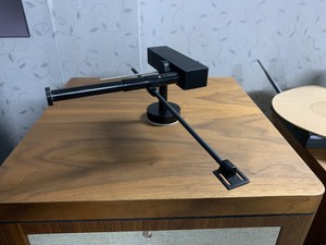 Air bearing Linear Tracking Tonearm