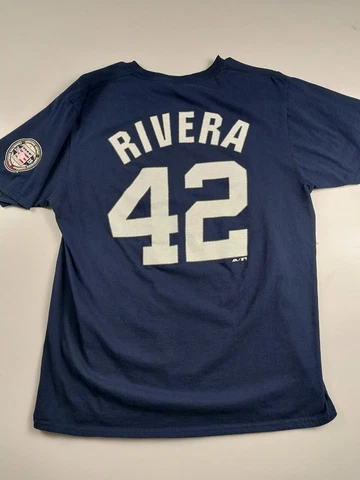 Mariano Rivera T Shirt Large Majestic 2019 Hall Fame New York Yankees #42 Cover