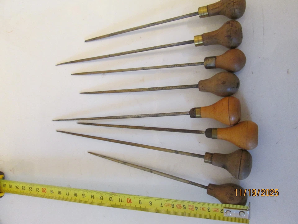 Aiguilles de tapissier - Photo 1/1