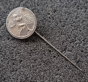 ADAC Lapel Pin " Merits Sporty Organization " Silver - Dimensions 0 25/32in - Picture 1 of 2