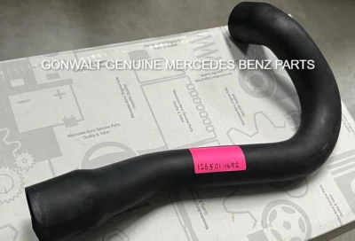 Mercedes Benz Genuine 560 SEL 560 SEC 420 SEL 1986-1991 Lower Hose OE 1265014682 - Image 1 of 3