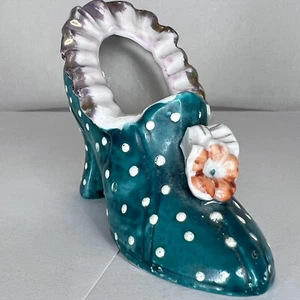 Scarpa in porcellana tacco alto dipinta a mano fiori applicati anni 50 antica statuina - Foto 1 di 10
