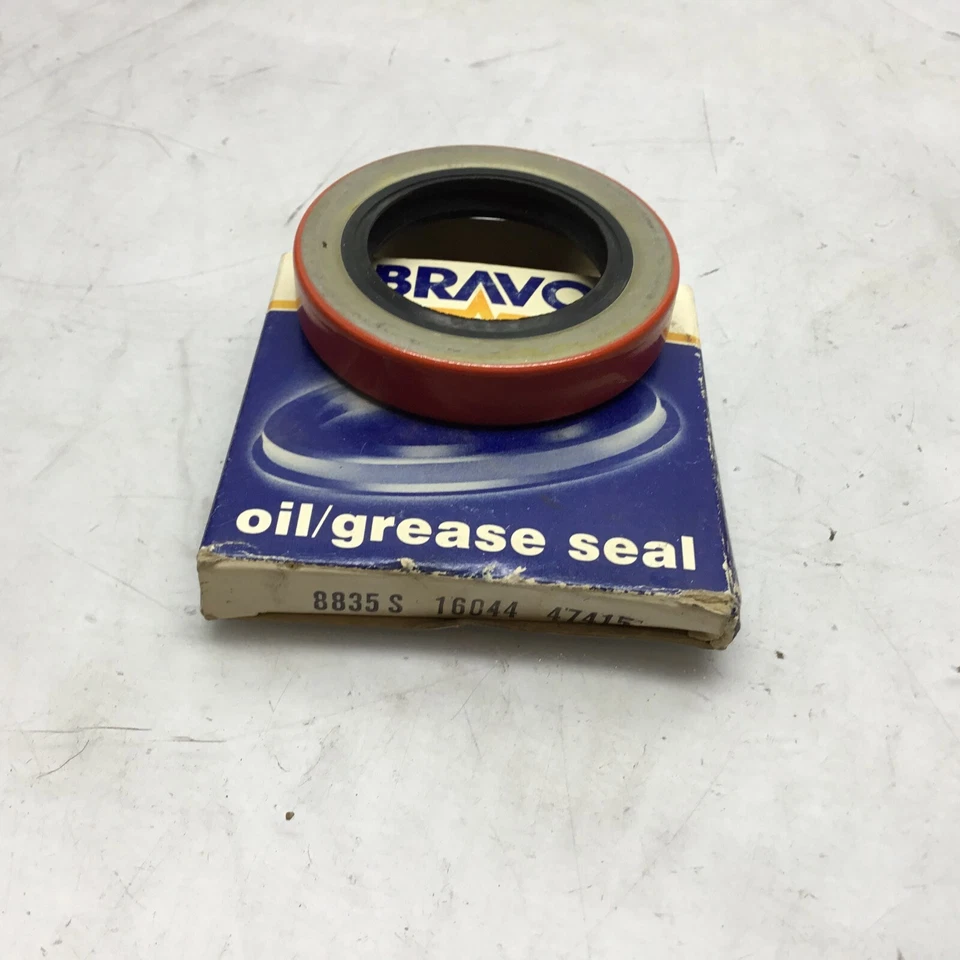 Sello rueda trasera Bravo 8835 S Foto 1 de 1