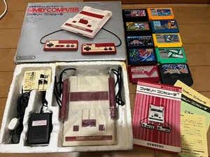 Consola Nintendo Famicom con CAJA y Manual, 10 Juegos 0602 - Imagen 1 de 24