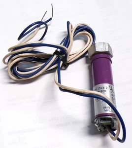 Honeywell C7027A 1023 2 UV Sensor Used Take Out / CB2 - Picture 1 of 6