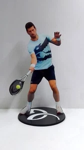 NOVAK DJOKOVIC - TENNIS - WOOD FIGURE  - 20 cm fibreboard - Argentina - Picture 1 of 4