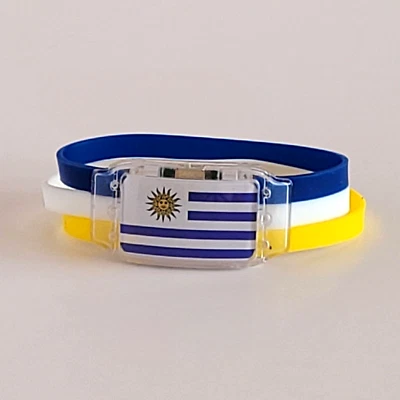 Силиконовый браслет с национальным флагом Уругвая - Изображение 1 из 3