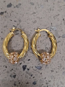 Small Oval Gold Filled Colour w Gold Bead 30mm Long Twisted Style Hoop Earrings - Picture 1 of 3