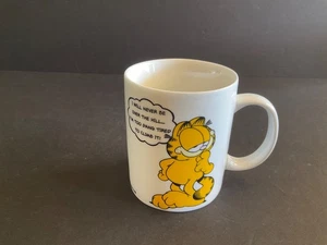 PAWS GARFIELD " OVER THE HILL" MUG 14 oz - Picture 1 of 7