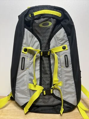 OAKLEY Mochila Senderismo TODAS Correas Magnéticas RARA Ligera Alta Visibilidad Funcional Foto 1 de 4