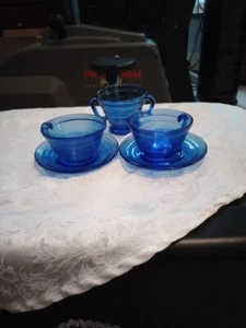 VINTAGE HAZEL ATLAS MODERNTONE Cobalt Blue Cups & Saucers Set  Of 2 And Creamer - Picture 1 of 11