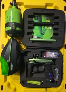 Pistola de paintball Planet Eclipse Geo 3.5 en su estuche marcador 260 tanque bolsa ninja verde - Imagen 1 de 13