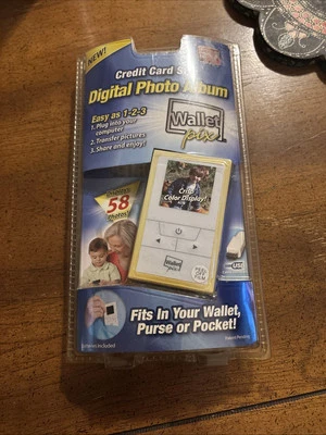 Digital Photo Album Wallet Pix Credit Card Size Displays 58 Photos New sealed - Image 1 of 3
