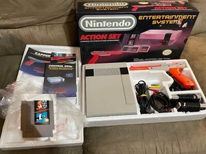Nintendo NES Action Set Spiel System komplett - Super Mario Duck Hunt getestet sauber - Bild 1 von 20