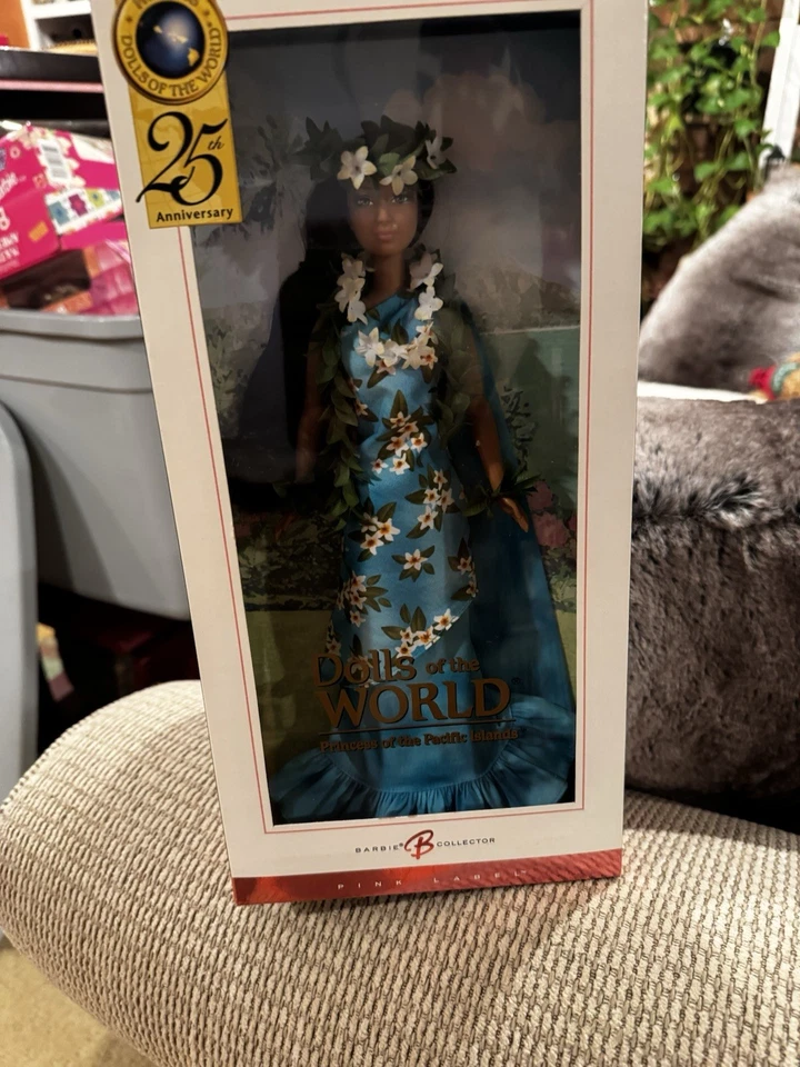 Bonecas Barbie do Mundo Princesa das Ilhas do Pacífico, Etiqueta Rosa G8056, Novo Na Caixa - Imagem 1 de 1