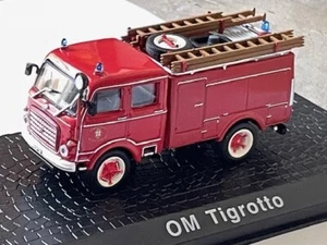 Atlas, 1/76 scale, OM Tigrotto fire truck... very nicely detailed - Picture 1 of 9