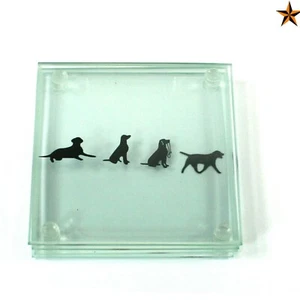 4 Glas Dog Story Untersetzer vom Schlafen bis zum Gehen Vollbild, wenn gestapelt - Bild 1 von 3
