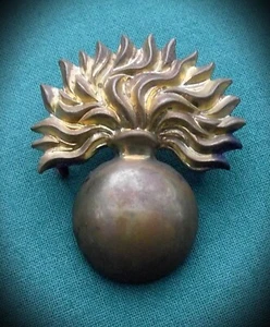 The Grenadier Guards - 100% Original British Army Military Cap Badge.. - Bild 1 von 8
