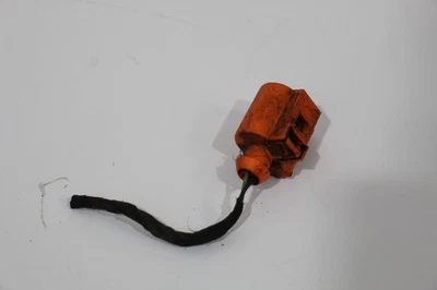 VW Touareg 7P Orange 2 Pin Wiring Connector and Short Length of Wire 1J0973702C - Image 1 of 4