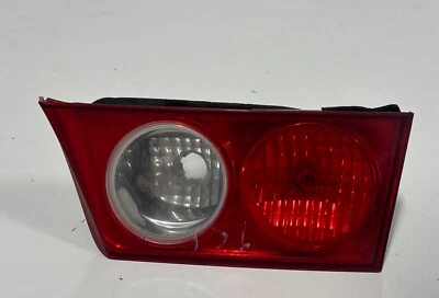 Luz trasera interior Acura TSX 2006 2007 2008 sedán lado del pasajero derecho OEM Foto 1 de 4
