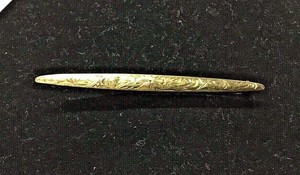 Vintage Gold 10K Yellow Gold Floral Motif Long Narrow Pin (2.2 Grams) 