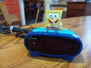 Spongebob Squarepants LCD Alarm Clock Light Nickelodeon Battery-Operated (2004) - Picture 1 of 14