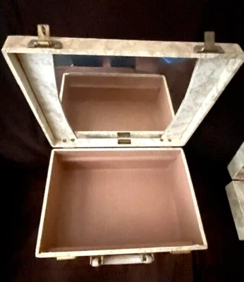 Maleta de viaje/equipaje y estuche de cosméticos vintage Congress 1950-1960 (2) Foto 1 de 4